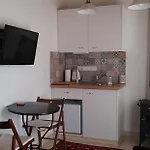 Alojamento de Acomodação e Pequeno-almoço Ble Mavi - For 2 (adults Only) 3*