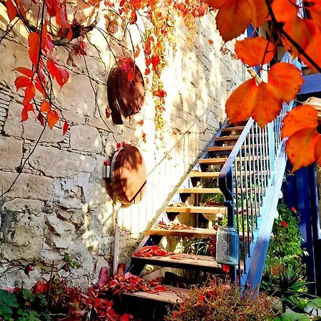 Bed and breakfast Ble Mavi - For 2 (adults Only)