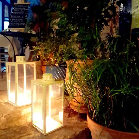 Ble Mavi - For 2 (adults Only) Vouni